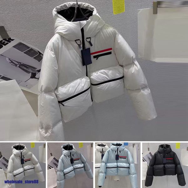 mens down jackets stylist coat parka og quality classic puffer jacket hooded thick down coats womens feather windproof outerwear removable h, Blue;black
mens down jackets stylist coat parka og quality classic puffer jacket hooded thick down coats womens feather windproof outerwear removable h, Blue;black
