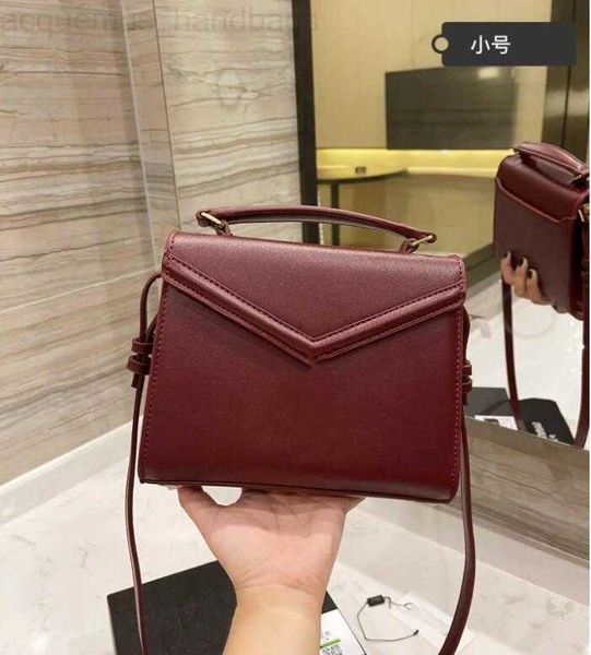 womens handbags designer bags yslity ssbody bag backpack high-quality leather fashion original female cassandra small envelope hand gra lou
womens handbags designer bags yslity ssbody bag backpack high-quality leather fashion original female cassandra small envelope hand gra lou