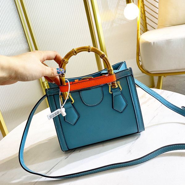 designer bags handbags crossbody shoulder bag for women genuine leather flap classic double g luxury tote fashion ladies wallet purses white
designer bags handbags crossbody shoulder bag for women genuine leather flap classic double g luxury tote fashion ladies wallet purses white