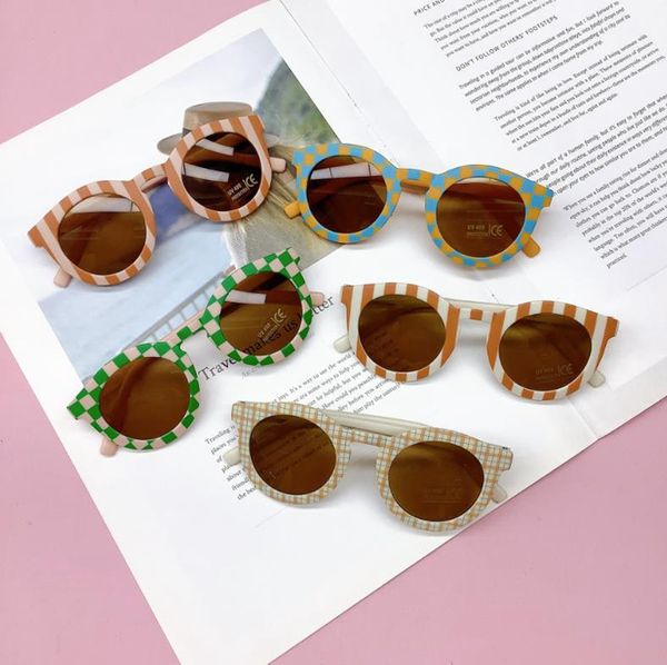 children sunglasses retro kids sun glasses plaid striped girls eyeglasses boys beach eyewear summer kids accessories 5 colors wholesale dw68, Blue
children sunglasses retro kids sun glasses plaid striped girls eyeglasses boys beach eyewear summer kids accessories 5 colors wholesale dw68, Blue