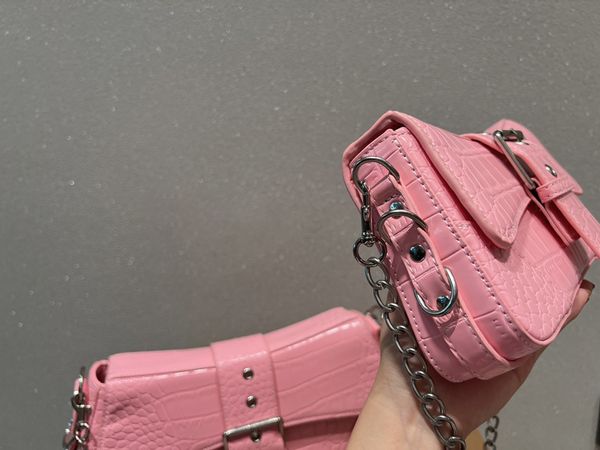 women leather bag buckle baguette classic series crossbody bag 2 color chain 5a quality
women leather bag buckle baguette classic series crossbody bag 2 color chain 5a quality