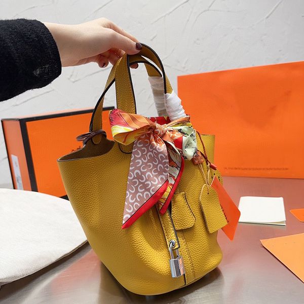 shoulder bags evening bags basket vegetables handbags tote shopping bag genuine leather palmar stria high-capacity with h letter purse silve
shoulder bags evening bags basket vegetables handbags tote shopping bag genuine leather palmar stria high-capacity with h letter purse silve