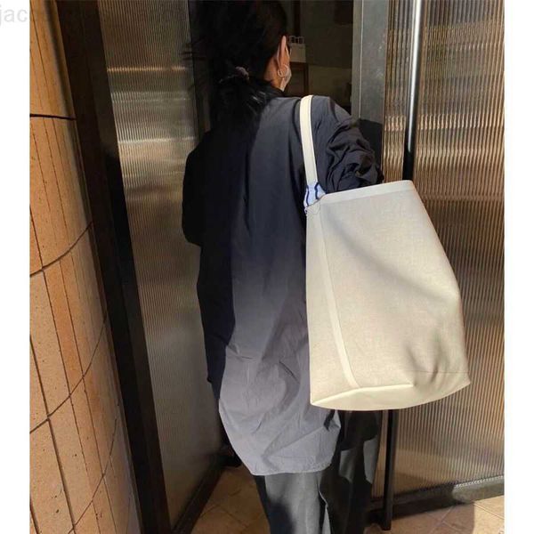 the row new leather tote fashionable cotton linen leather canvas bag shoulder bag bucket bag women
the row new leather tote fashionable cotton linen leather canvas bag shoulder bag bucket bag women