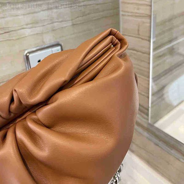 handbags venetas bottegas pouch designer wholesale mini soft waxy chain small cloud bag multi color optional mini portable for daily ba
handbags venetas bottegas pouch designer wholesale mini soft waxy chain small cloud bag multi color optional mini portable for daily ba