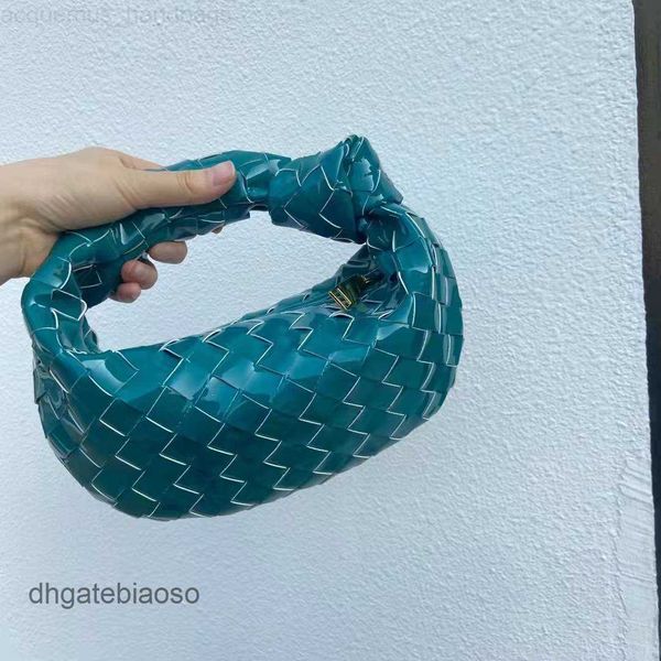bag box bottegas bags venet lunch jodie 2022 spring designer summer woven patent leather knotted mini leather handbag w03r
bag box bottegas bags venet lunch jodie 2022 spring designer summer woven patent leather knotted mini leather handbag w03r