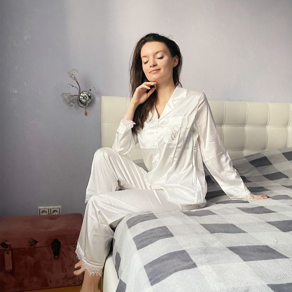 women's sleepwear pajamas two piece set solid color trousers evening wear fashion party casual long lace luxury loungewear 230203, Black;red
women's sleepwear pajamas two piece set solid color trousers evening wear fashion party casual long lace luxury loungewear 230203, Black;red