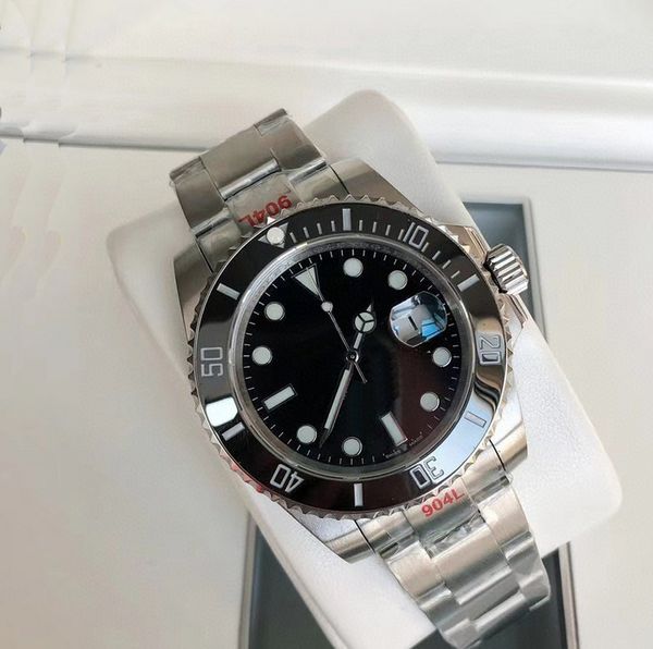 luxury automatic mechanical movement watch 40mm classic fashion sports water ghost watches, Slivery;golden
luxury automatic mechanical movement watch 40mm classic fashion sports water ghost watches, Slivery;golden