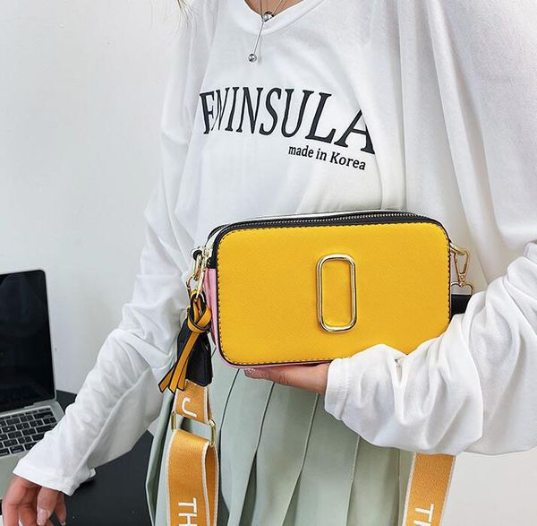 retail women bags new 2023 marc contrast color small square bag trend letter single shoulder messenger bag, Red;black
retail women bags new 2023 marc contrast color small square bag trend letter single shoulder messenger bag, Red;black