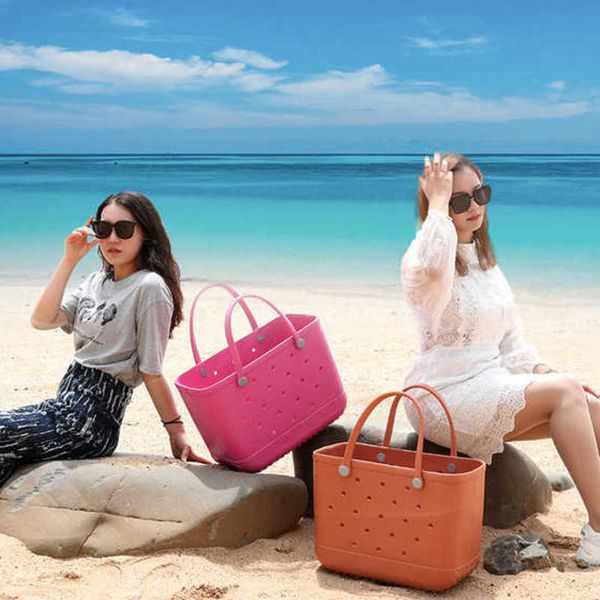 new beach basket printed hole bag wallets designer woman tote eva large hands women fashion shoulder bags 230203
new beach basket printed hole bag wallets designer woman tote eva large hands women fashion shoulder bags 230203