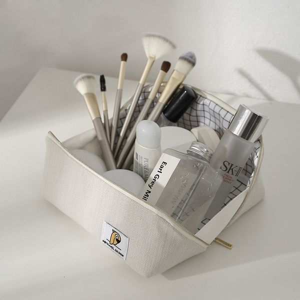 cosmetic bags cases cosmetic bag women fashion makeup bag inside pvc waterproof neceser mujer make up bag toiletry bag 230203
cosmetic bags cases cosmetic bag women fashion makeup bag inside pvc waterproof neceser mujer make up bag toiletry bag 230203