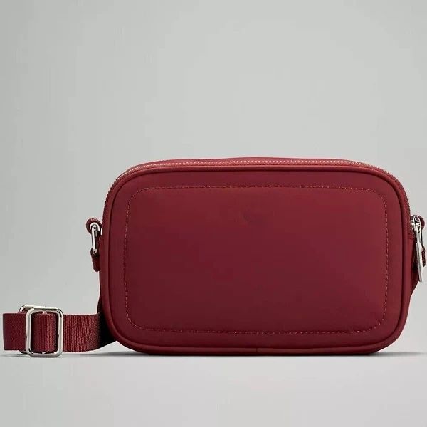 red crossbody designer bags lulu camera bag cross body everywhere belt bag women wallets key holder men wallets on the go bag 11691
red crossbody designer bags lulu camera bag cross body everywhere belt bag women wallets key holder men wallets on the go bag 11691