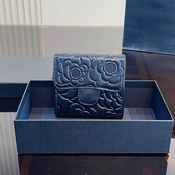 france women camellia embossed classic wallet bag mini card holder leather quilted designer purse club luxury sacache multi pochettes coin p, Red;black
france women camellia embossed classic wallet bag mini card holder leather quilted designer purse club luxury sacache multi pochettes coin p, Red;black