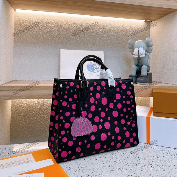 34x28c women two-tone caviar onthego tote bags embossed grained cowhide leather shopping bag lager capacity portable luxurys handbags design
34x28c women two-tone caviar onthego tote bags embossed grained cowhide leather shopping bag lager capacity portable luxurys handbags design