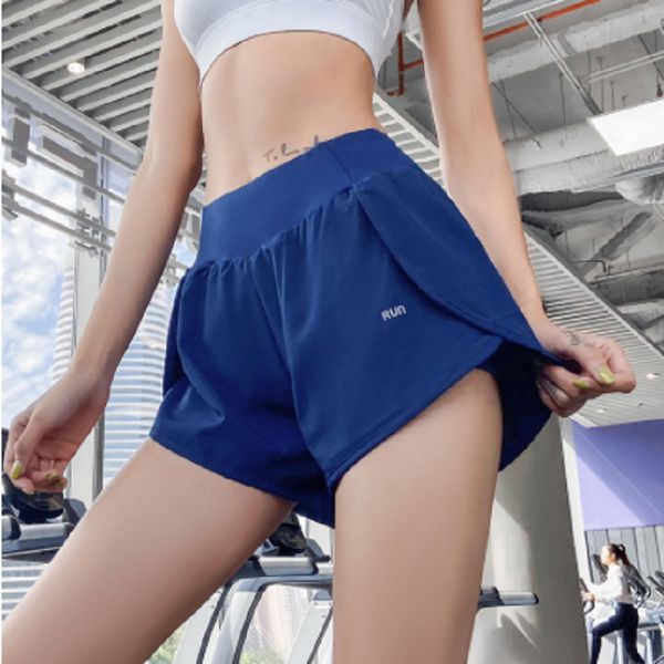 women yoga shorts pants pocket quick dry gym sport outfit summer elastic waist, White;black
women yoga shorts pants pocket quick dry gym sport outfit summer elastic waist, White;black
