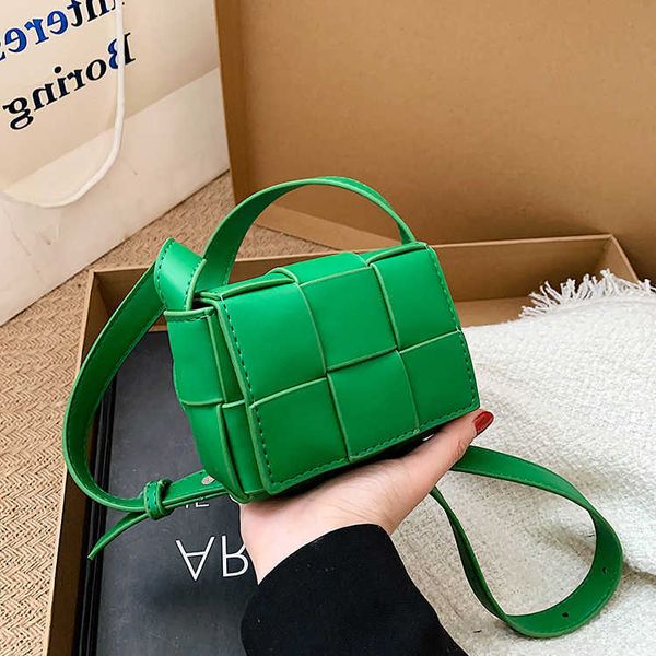 totes new 2023 weave handbag cassette leather flap pack women small shoulder purse hasp bags chest ladies waist pack brand crossbody bag 022
totes new 2023 weave handbag cassette leather flap pack women small shoulder purse hasp bags chest ladies waist pack brand crossbody bag 022