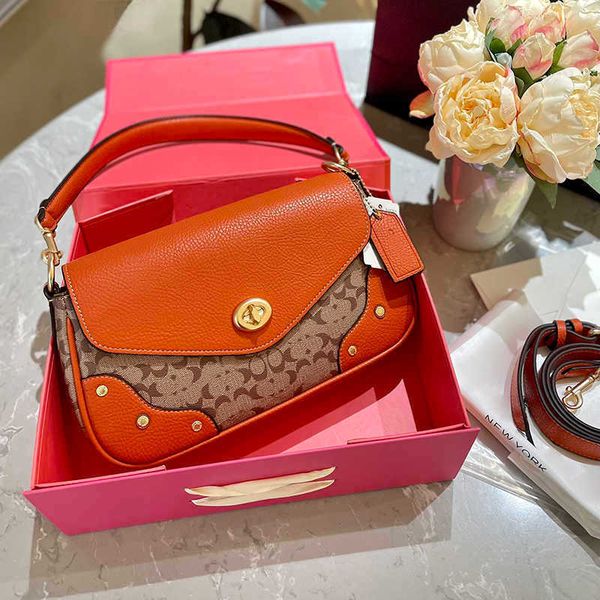 underarm designer bag 4 color shoulder bags coabag fashion women luxurys handbag lady messenger bags leather crossbody tote bag wallet 23013
underarm designer bag 4 color shoulder bags coabag fashion women luxurys handbag lady messenger bags leather crossbody tote bag wallet 23013
