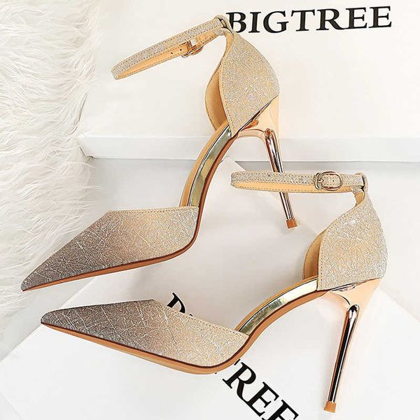 dress shoes bigtree shoes women pumps sequin cloth high heels champagne fashion wedding shoes stiletto large size 41 42 43 women sandals g23, Black
dress shoes bigtree shoes women pumps sequin cloth high heels champagne fashion wedding shoes stiletto large size 41 42 43 women sandals g23, Black