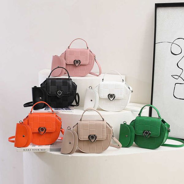 shoulder bags designer women's bag 2023 new fashion handbag versatile proton mother bag cross body bag 230204
shoulder bags designer women's bag 2023 new fashion handbag versatile proton mother bag cross body bag 230204