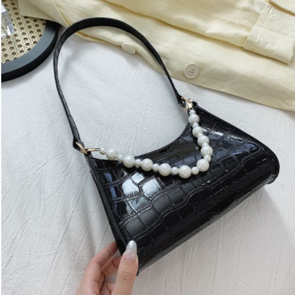 armpit bag women retro handbag pu leather underarm shoulder bag fashion pearl handle bag female small subaxillary bag clutch c10
armpit bag women retro handbag pu leather underarm shoulder bag fashion pearl handle bag female small subaxillary bag clutch c10