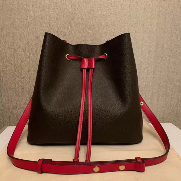 women old flower leather cross body shoulder bags simple portable leisure drawstring bucket messenger m44887 rjbse9603078, Red;black
women old flower leather cross body shoulder bags simple portable leisure drawstring bucket messenger m44887 rjbse9603078, Red;black