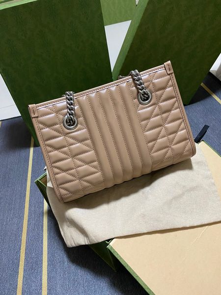 fashion shoulder bag large capacity tote bag designer women's bag handbag messenger chain purse beige square
fashion shoulder bag large capacity tote bag designer women's bag handbag messenger chain purse beige square