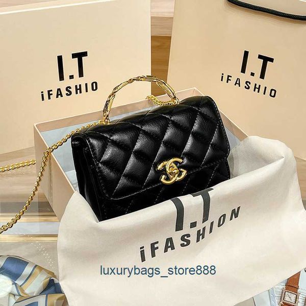 store wholesale handbag online export small fragrant mini portable chain bag leather cowhide square fashion niche diamond lattice shoulder
store wholesale handbag online export small fragrant mini portable chain bag leather cowhide square fashion niche diamond lattice shoulder