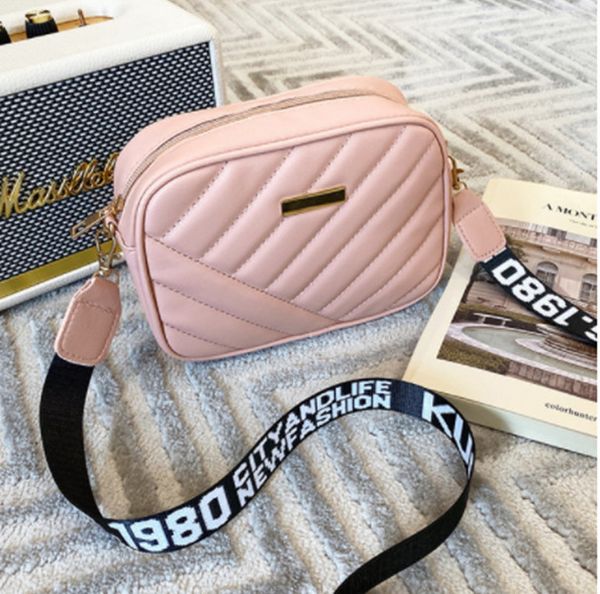 new arrival fashion women's small crossbody bag pu leather messenger bag zipper handbag purse summer travel bag for female c05
new arrival fashion women's small crossbody bag pu leather messenger bag zipper handbag purse summer travel bag for female c05