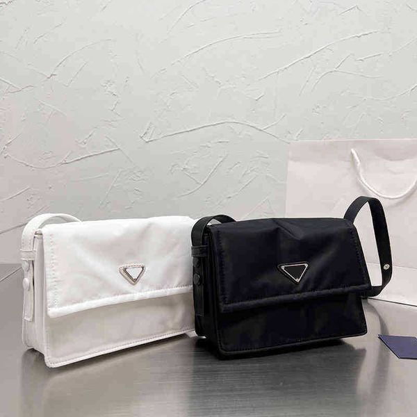 pbag triangle logo shopping bags shoulder bag speedy women messenger crossbody handbags designer handbag fashion purses practical 0406
pbag triangle logo shopping bags shoulder bag speedy women messenger crossbody handbags designer handbag fashion purses practical 0406