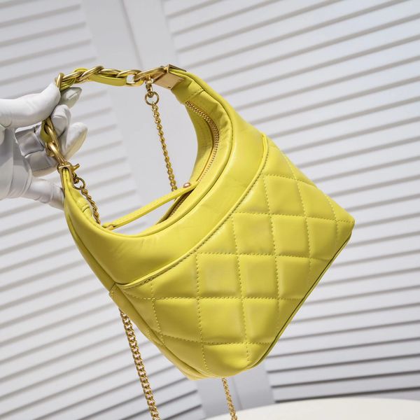 fashion bag crossbody bag armpit dumpling bag soft imported graphite black sheepskin practical capacity large retro gilt chain
fashion bag crossbody bag armpit dumpling bag soft imported graphite black sheepskin practical capacity large retro gilt chain