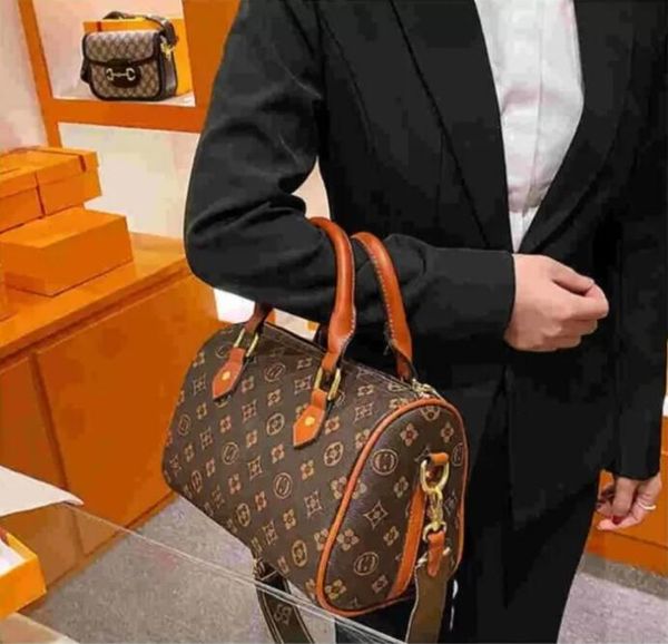2023 new womens designer handbags luxury embossed crossbody bag shoulder bag pu leather wallet ladies handbag 835
2023 new womens designer handbags luxury embossed crossbody bag shoulder bag pu leather wallet ladies handbag 835