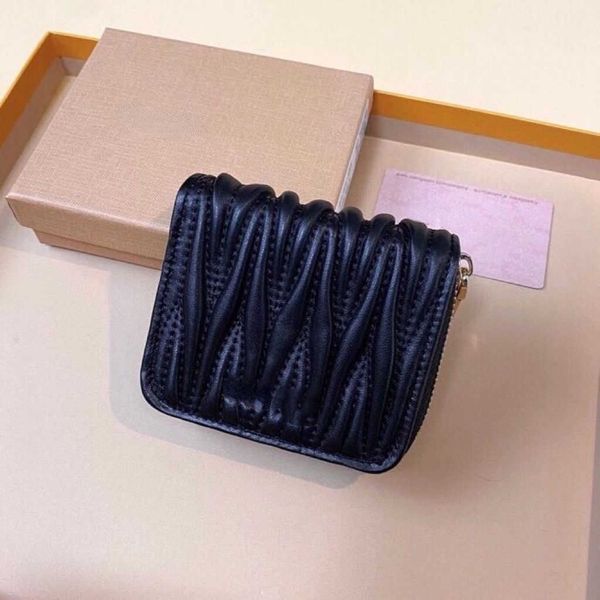 luxury brand designer change purse metal money clip sheepskin pleated women's card short high-beauty wallet versatile fashion leather s, Red;black
luxury brand designer change purse metal money clip sheepskin pleated women's card short high-beauty wallet versatile fashion leather s, Red;black