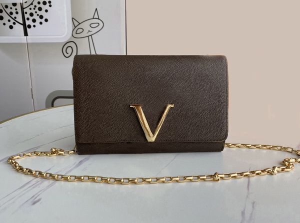 2023 fashion designer women shoulder bags luxury lady handbags quality classic flower letter leather totes original chain crossbody bag pla
2023 fashion designer women shoulder bags luxury lady handbags quality classic flower letter leather totes original chain crossbody bag pla