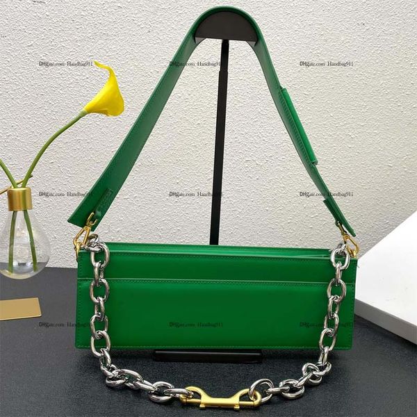luxury designer shoulder bag chain genuine leather crossbody bag fashion brand letter classic women handbag women clutch bag
luxury designer shoulder bag chain genuine leather crossbody bag fashion brand letter classic women handbag women clutch bag