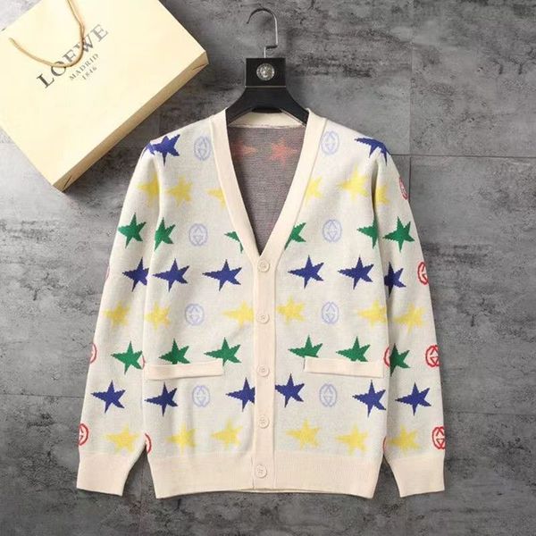 designer men's and women's sweaters 2023 new pentagon star letters covered with jacquard long-sleeved knitted cardigan loose coat, White;black
designer men's and women's sweaters 2023 new pentagon star letters covered with jacquard long-sleeved knitted cardigan loose coat, White;black