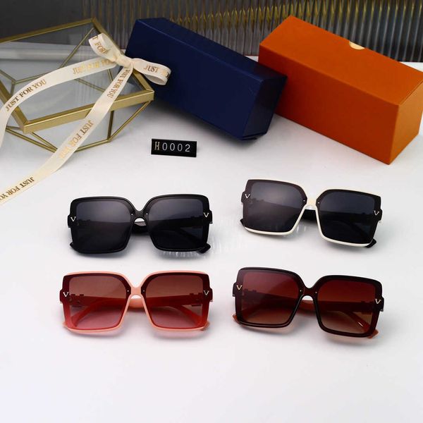 luxury designer brand sunglasses designer sunglass high-quality eyeglass women men glasses womens sun glass with box, White;black
luxury designer brand sunglasses designer sunglass high-quality eyeglass women men glasses womens sun glass with box, White;black