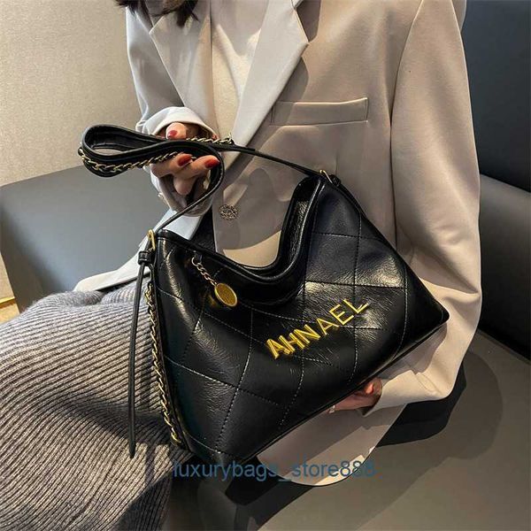 factory 90% off female bag big clearance sale autumn and winter 2023 large capacity women's fashion rhombus letter hbag fashionable sim
factory 90% off female bag big clearance sale autumn and winter 2023 large capacity women's fashion rhombus letter hbag fashionable sim