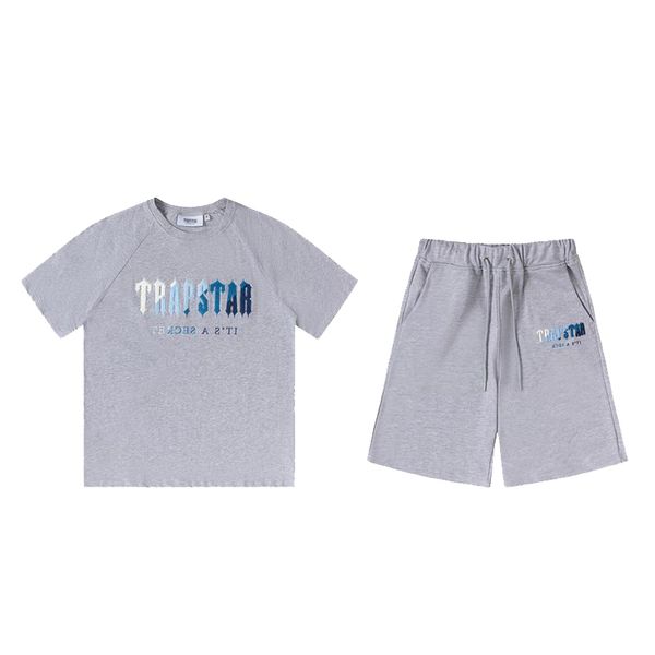 men's t-shirts trapstar t shirt designer shirts print letter luxury black and white grey rainbow color summer sports fashion cotton cor, White;black
men's t-shirts trapstar t shirt designer shirts print letter luxury black and white grey rainbow color summer sports fashion cotton cor, White;black