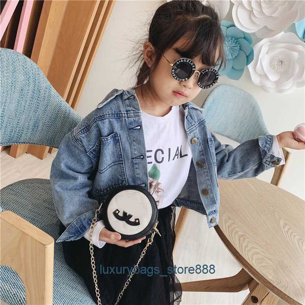 store wholesale handbag online export new round diamond lattice embroidered thread small fragrance little fashion single shoulder msenger mi
store wholesale handbag online export new round diamond lattice embroidered thread small fragrance little fashion single shoulder msenger mi
