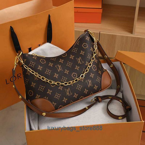 design bag online export clearance wholesale 2023 winter new live small large-capacity single-shoulder cross-body women's printed check
design bag online export clearance wholesale 2023 winter new live small large-capacity single-shoulder cross-body women's printed check