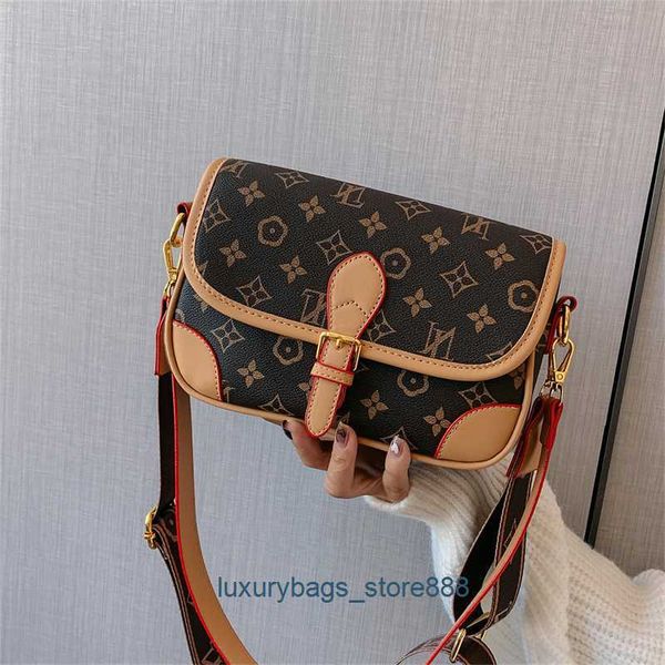 factory 90% off female bag big clearance sale aolai women's 2023 new french small armpit leather msenger xinfengshang
factory 90% off female bag big clearance sale aolai women's 2023 new french small armpit leather msenger xinfengshang