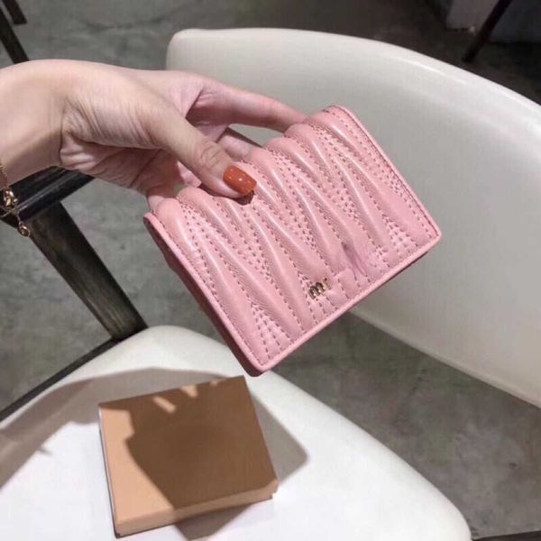 luxury designer wallet card pack sheepskin fold women's short change canvas coin purse value wallets card versatile fashion leather sim, Red;black
luxury designer wallet card pack sheepskin fold women's short change canvas coin purse value wallets card versatile fashion leather sim, Red;black