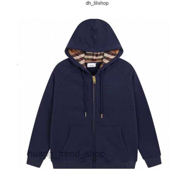 burbrerys hoodies 2023ss autumn winter lining plaid embroidery letter pullover sweater for men and directly owned by the familywxbb, Black
burbrerys hoodies 2023ss autumn winter lining plaid embroidery letter pullover sweater for men and directly owned by the familywxbb, Black