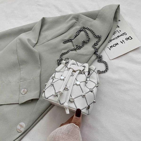 fashion shoulder bags designer handbags mini small bag women's korean rivet bucket bag soft face pu fashion diagonal bags 230614bj
fashion shoulder bags designer handbags mini small bag women's korean rivet bucket bag soft face pu fashion diagonal bags 230614bj