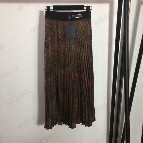 womens skirts classic logo jacquard high waist casual skirt waist logo decoration splicing anti-light lining mid-length skirts womens clothi, Black
womens skirts classic logo jacquard high waist casual skirt waist logo decoration splicing anti-light lining mid-length skirts womens clothi, Black