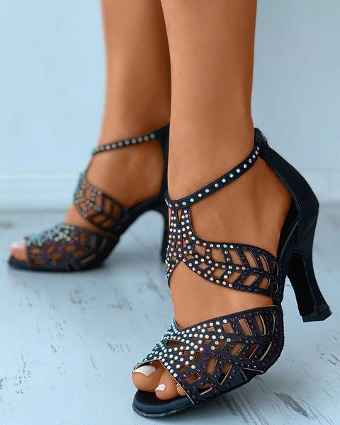 dress shoes 2022 summer roman women shoes fashion stiletto rhinestone hollow fish closed toe dance shoes plus size 43 ladies sandals g230203, Black
dress shoes 2022 summer roman women shoes fashion stiletto rhinestone hollow fish closed toe dance shoes plus size 43 ladies sandals g230203, Black