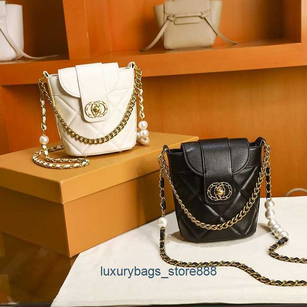 stores sell designer bags online at low prices small bucket women's one-shoulder msenger 2023 new rhombus chain pearl fashion handbag
stores sell designer bags online at low prices small bucket women's one-shoulder msenger 2023 new rhombus chain pearl fashion handbag