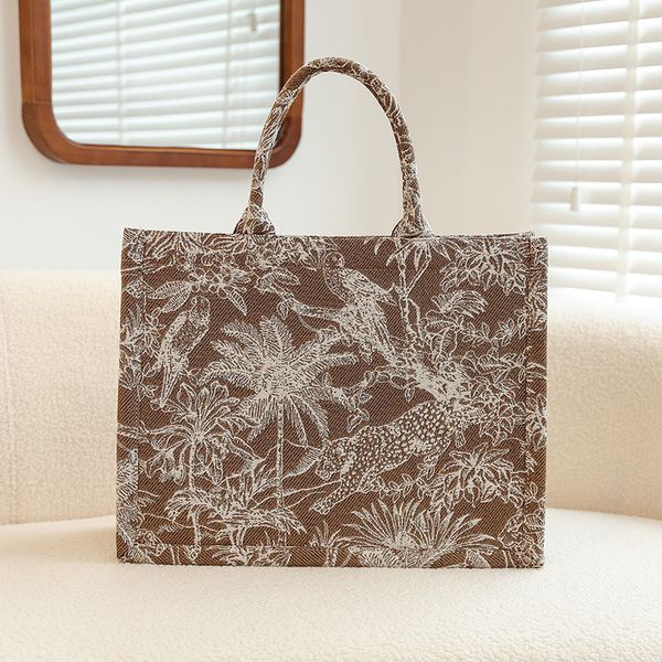 luxury designer bag for women vintage flowers embroidery canvas handbags 2023 female large capacity shoulder bags ladies totes
luxury designer bag for women vintage flowers embroidery canvas handbags 2023 female large capacity shoulder bags ladies totes