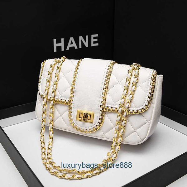 95% off factory direct handbag women's bag leather 2023 new fashion light luxury darling chain tote crossbody single
95% off factory direct handbag women's bag leather 2023 new fashion light luxury darling chain tote crossbody single