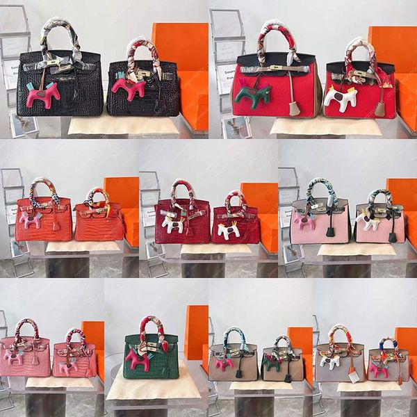 2sizes her bag tote crocodile skin drawstring underarm bucket bags fashion designer lady tote handbag women cross body handbag luxury leathe
2sizes her bag tote crocodile skin drawstring underarm bucket bags fashion designer lady tote handbag women cross body handbag luxury leathe