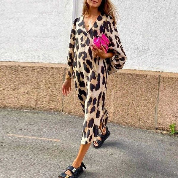 autumn and casual dresses winter long v neck loose lantern sleeve leopard print, Black;gray
autumn and casual dresses winter long v neck loose lantern sleeve leopard print, Black;gray